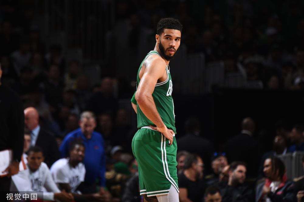 湖人或围绕 湖人或围绕