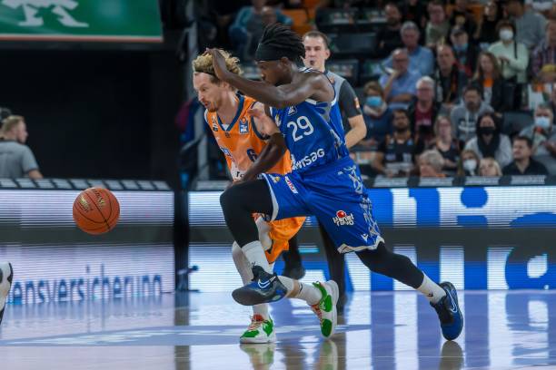 前的财政政 前的财政政