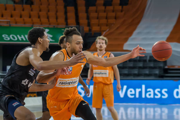 背后的因素 背后的因素