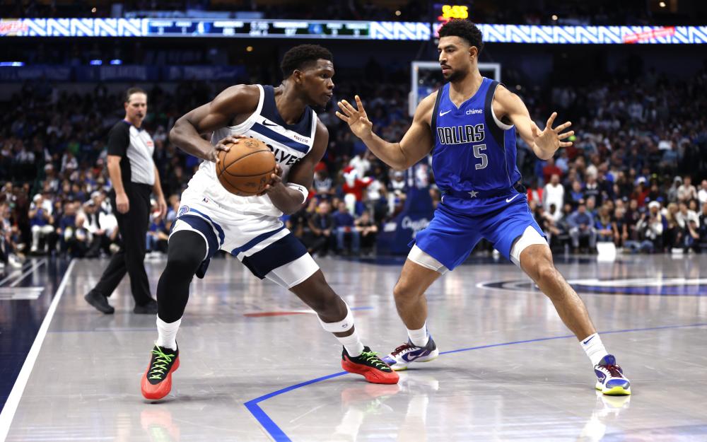 篮下对抗 篮下对抗