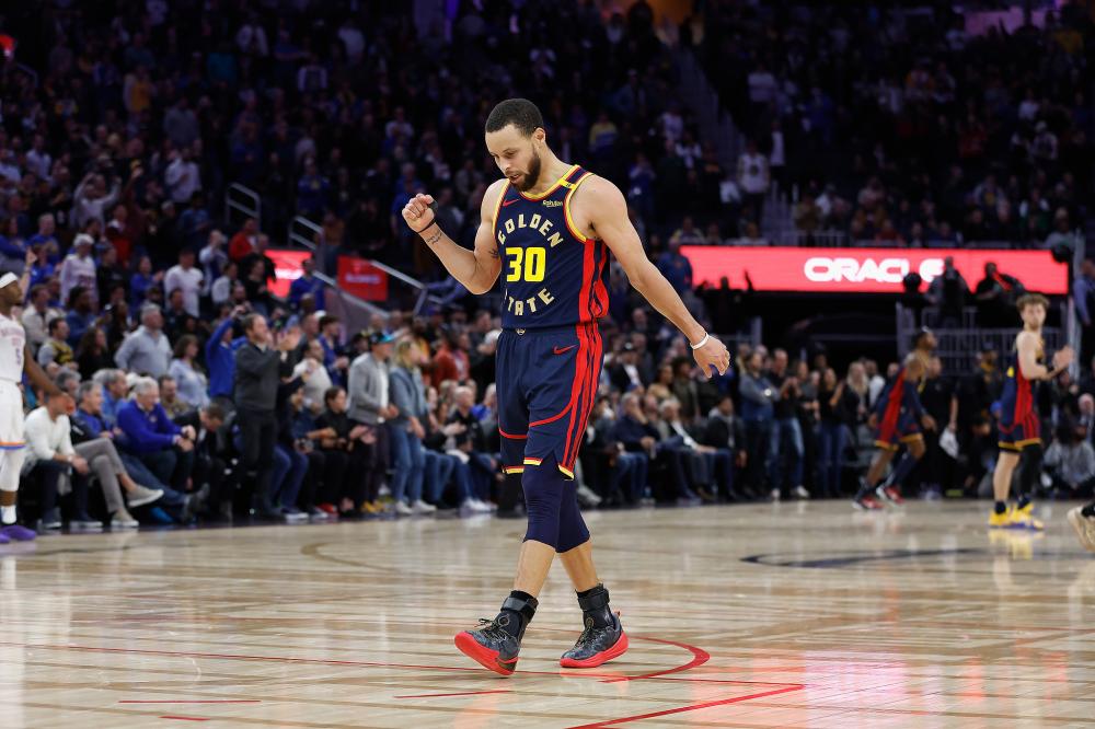 队的防守下 队的防守下