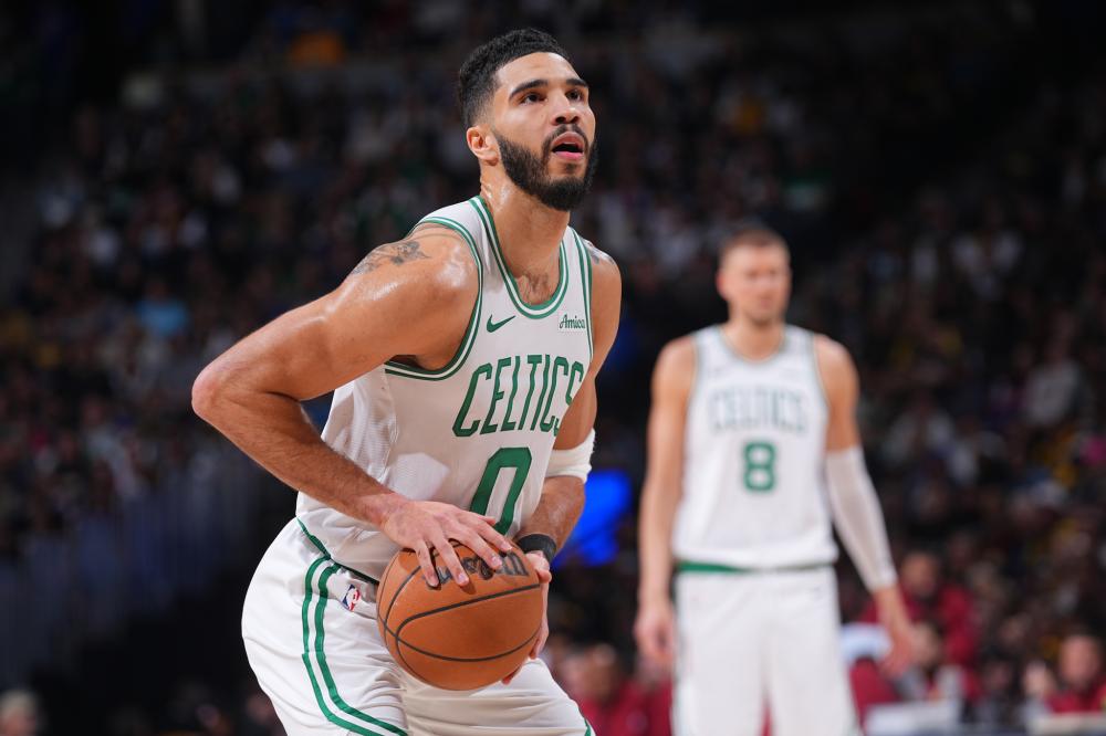 德尔加多战旧主，泰山队中场用外援，3大新星暂离一队 培养已落后.