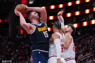 [冰雪]王心迪、孙佳旭晋级男子空中技巧决赛.