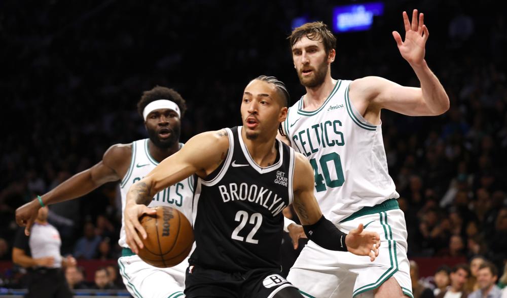 基恩：英格兰应该赶紧追求瓜迪奥拉，他们要选择最优秀的教练