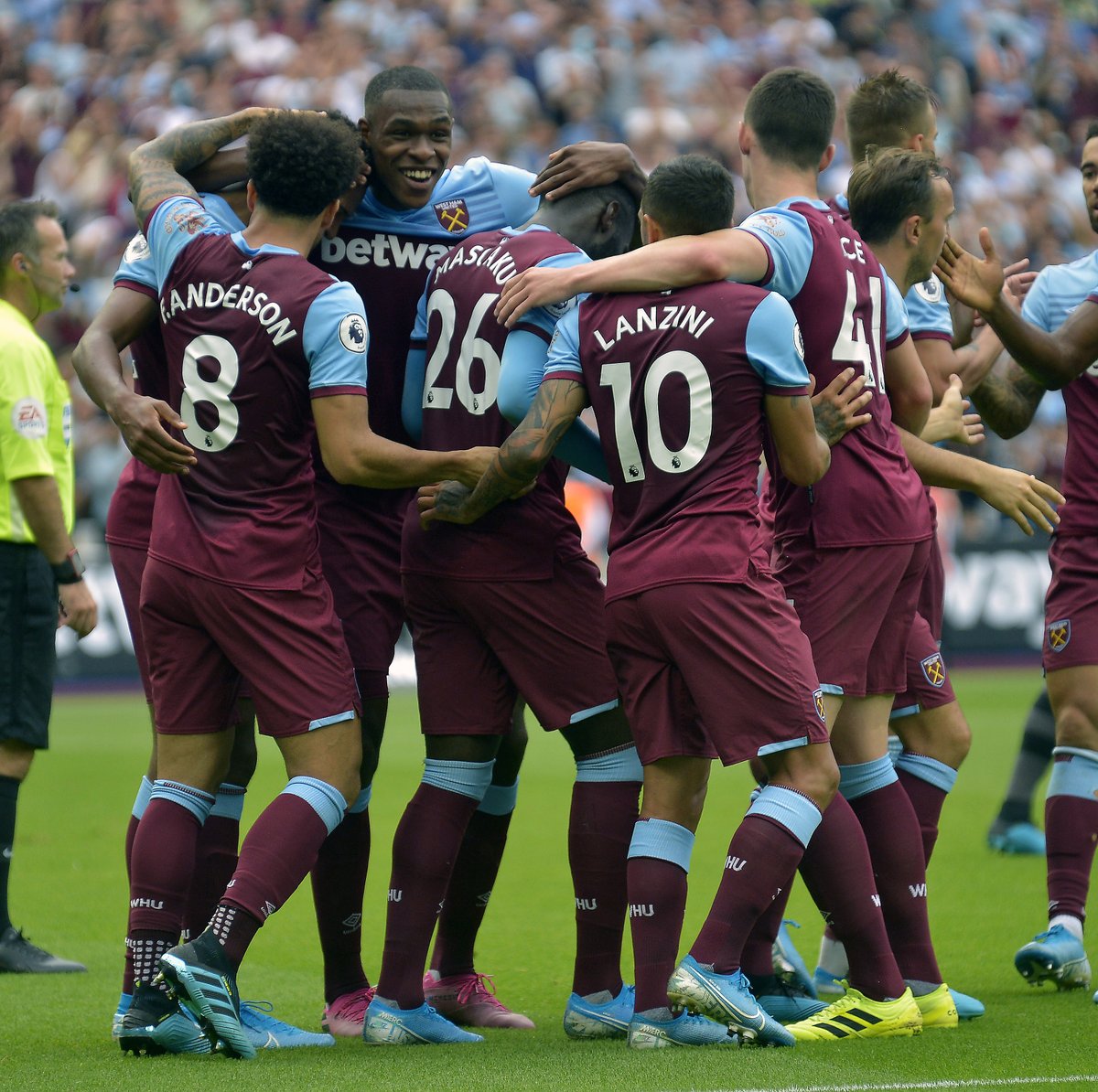 米体：帕尔马与多特蒙德就雷纳的转会仍有约200万欧元的分歧