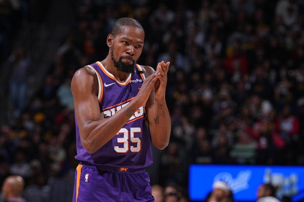 体育2023年07月17日《体育新闻》完整版